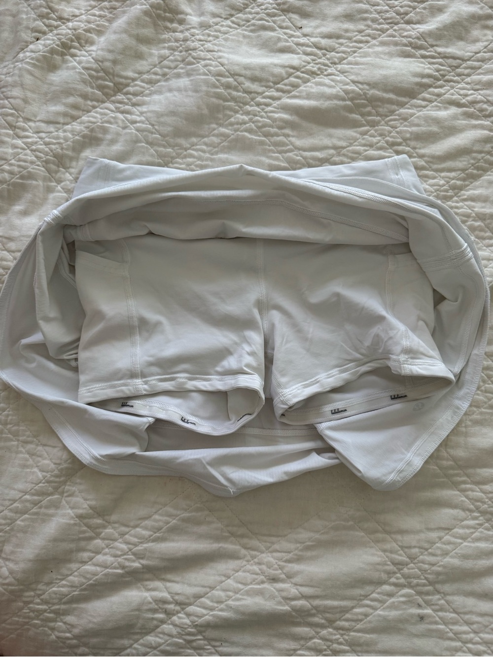 Lululemon White Athletic Skort with Built-In Shorts 4 Tall - Picture 3 of 4